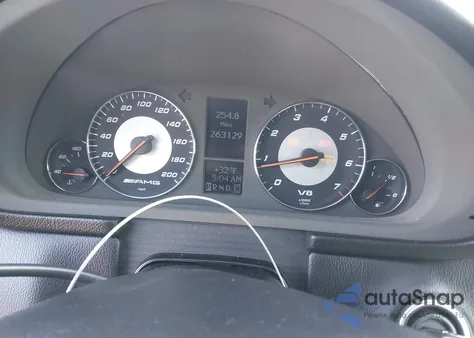 2006 Mercedes-Benz C 55 Amg z USA, uszkodzony, nr VIN WDBRF76J36F750544